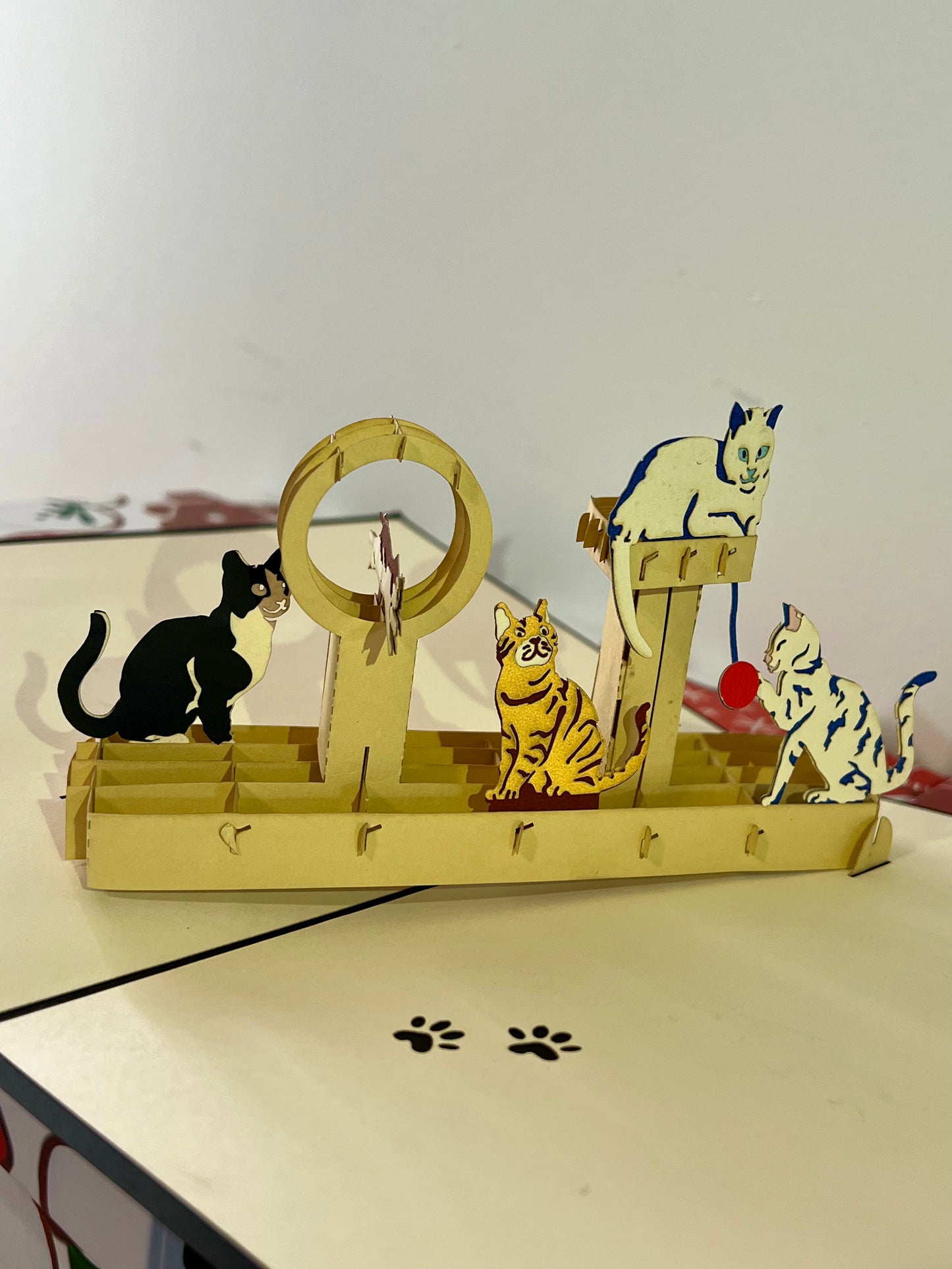 Cat Playhouse 3D card - Open