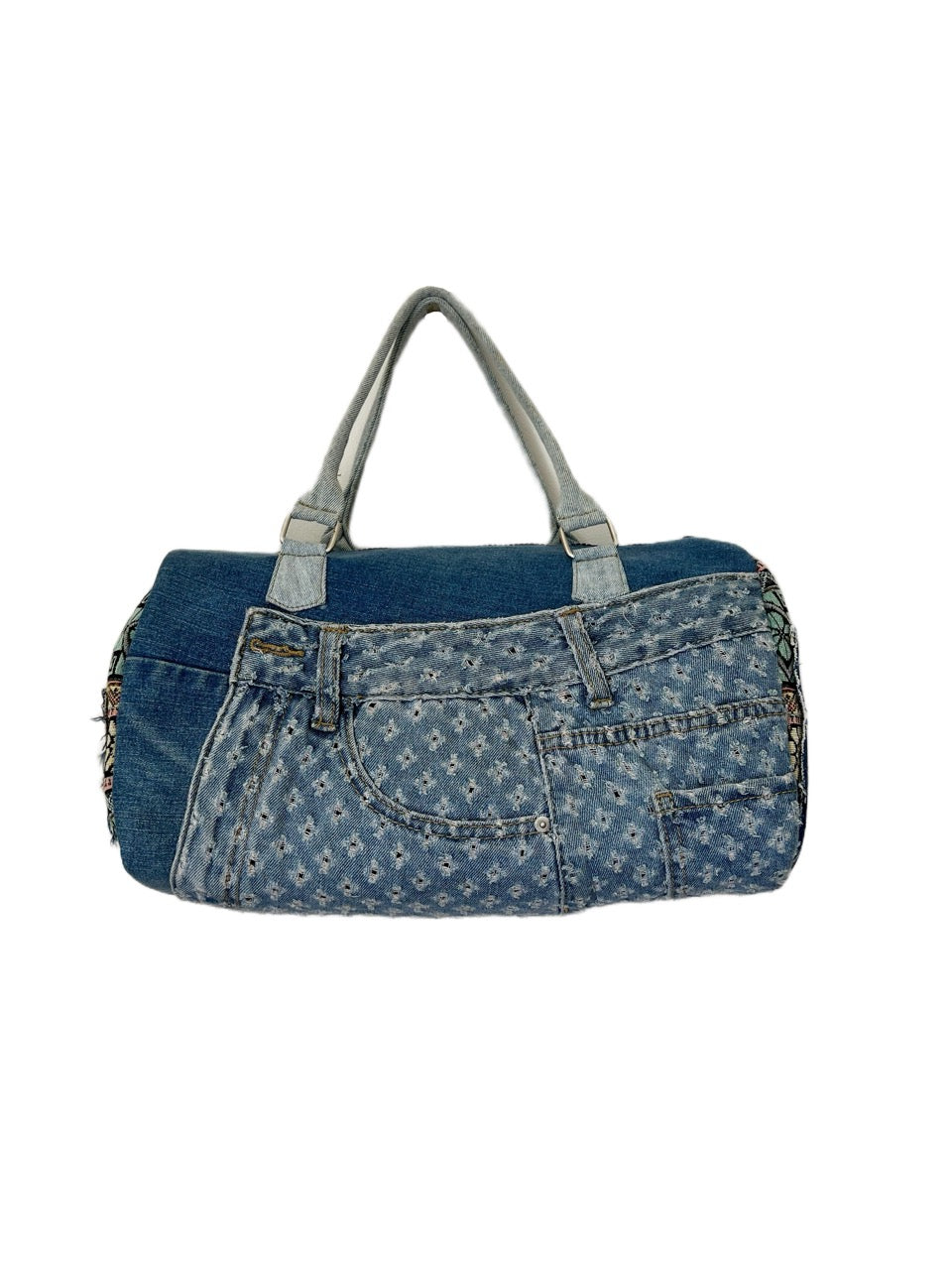 Duffel bag with multiple carrying options 