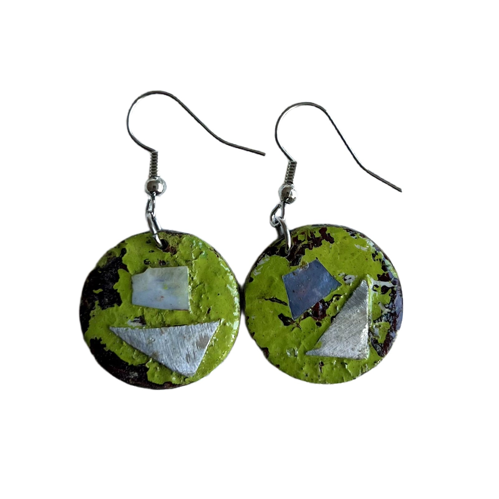 Handraft earrings design for any occasions Auckland Flora 03