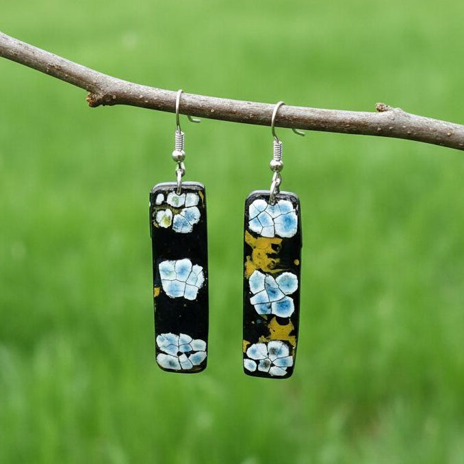 One-of-a-kind handmade lacquer earring in rectangle-shaped New Zealand