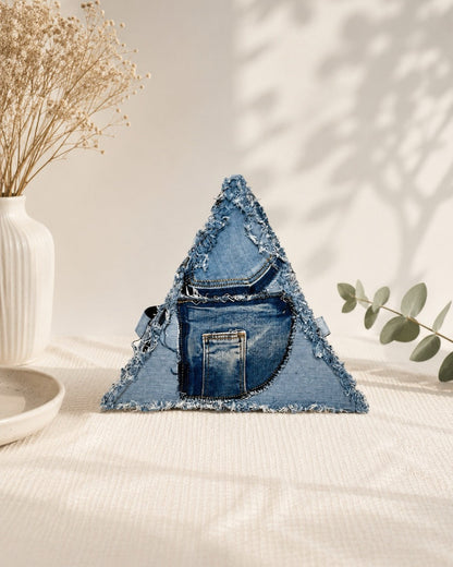 Triangle crossbody bag #1D